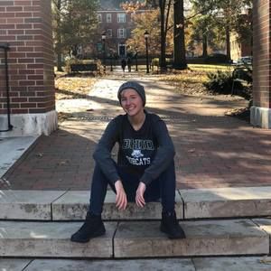 Meet your Posher, Lindsey